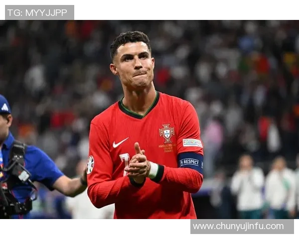 足球明星因外卖延误错过比赛时刻引发热议 足球明星因外卖延误错过比赛时刻引发热议