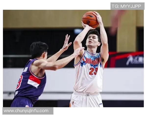 南京篮球队在邀请赛中以96分稳居积分榜首位引发关注